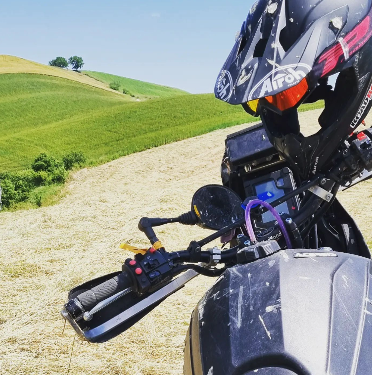 JOYMAP - bluetooth hand control for motorcyclists